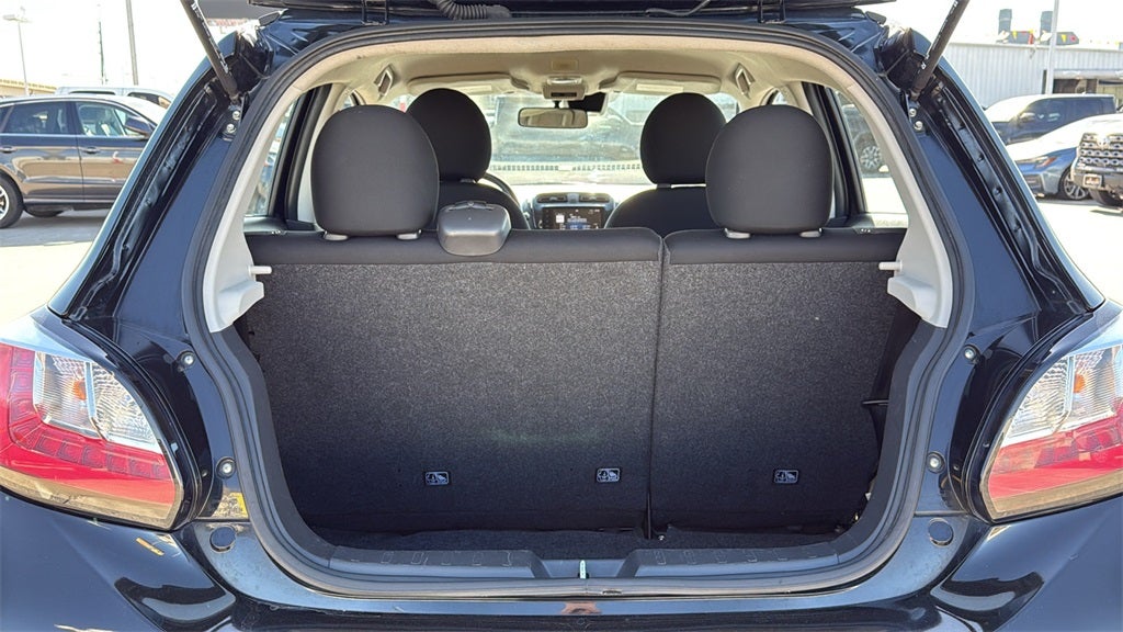 2022 Mitsubishi Mirage ES