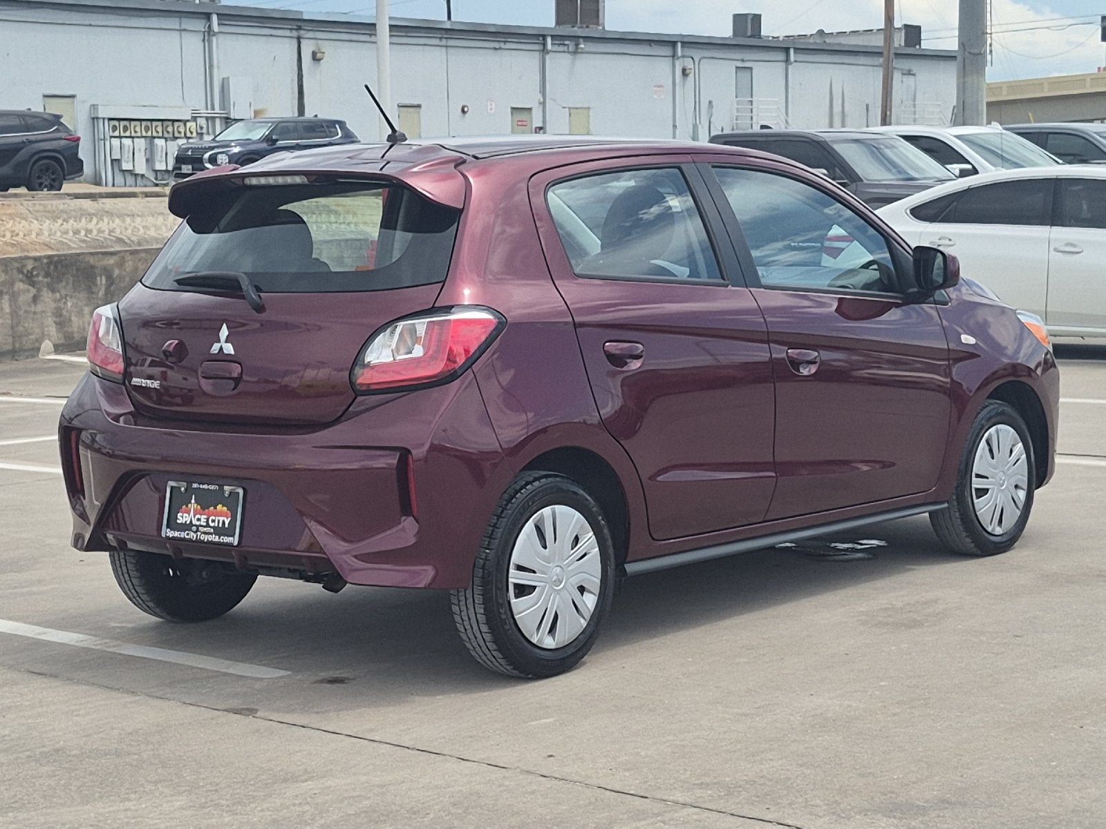 2024 Mitsubishi Mirage ES