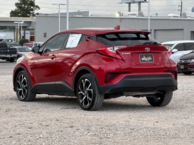 2022 Toyota C-HR XLE