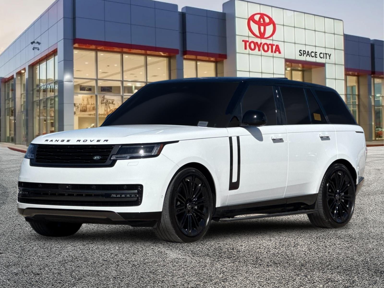 2025 Land Rover Range Rover SE