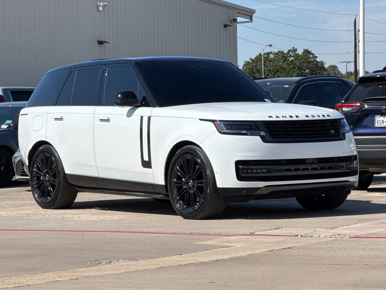 2025 Land Rover Range Rover SE