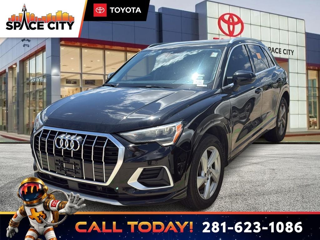 2020 Audi Q3 45 TFSI Premium quattro's photo