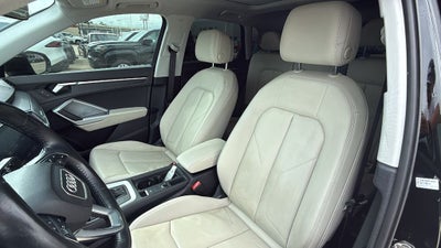 2020 Audi Q3 Premium quattro