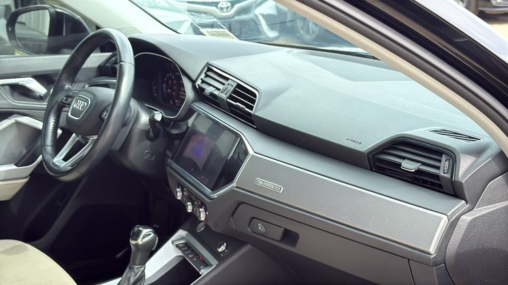 2020 Audi Q3 Premium quattro