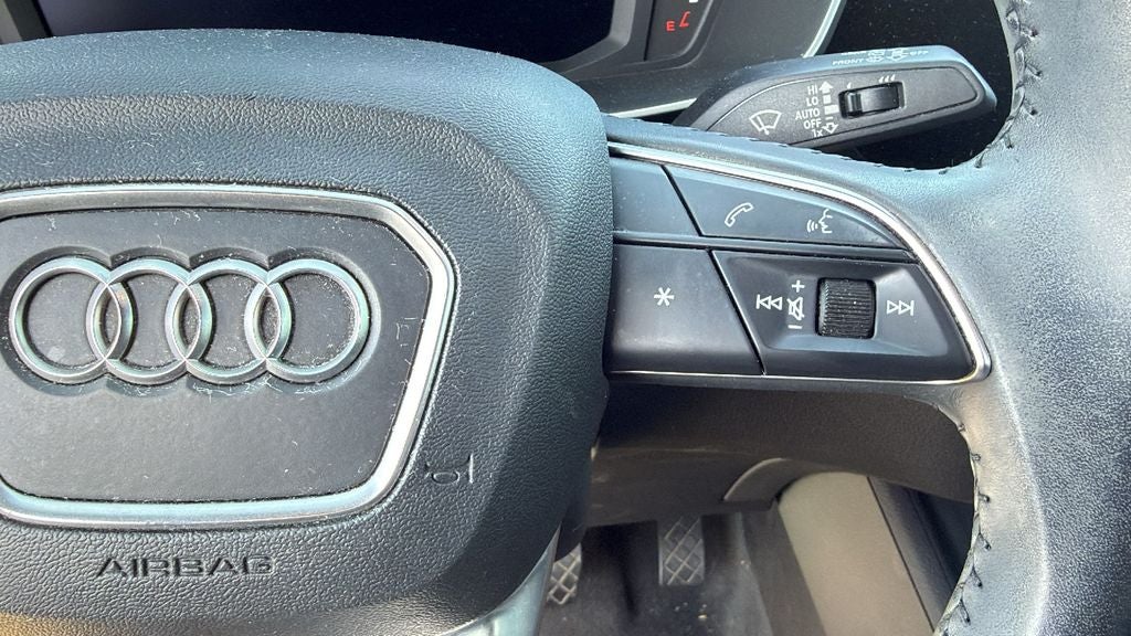 2020 Audi Q3 Premium Plus S line quattro