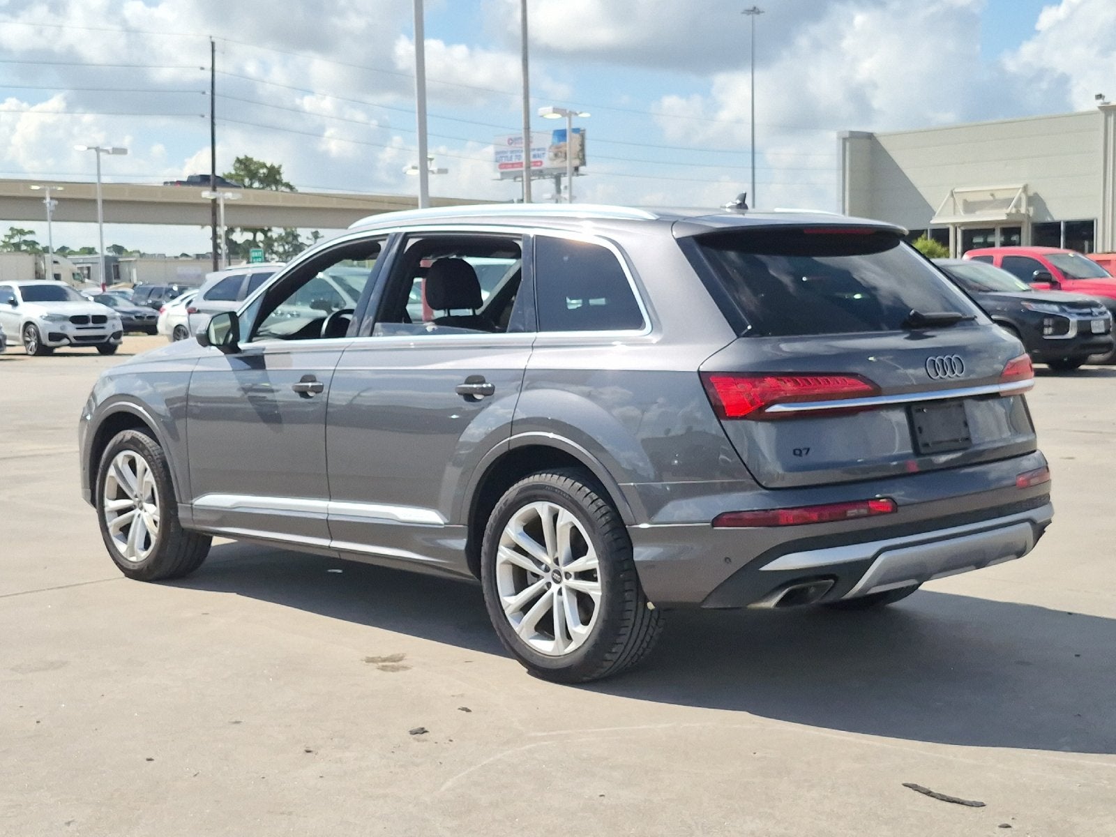 2025 Audi Q7 55 Premium Plus quattro
