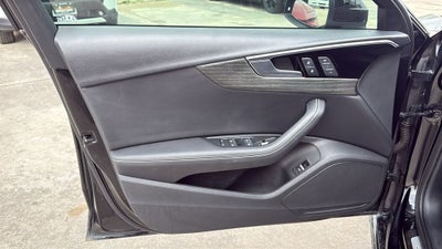 2022 Audi A4 45 S line Premium Plus quattro