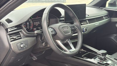 2022 Audi A4 45 S line Premium Plus quattro