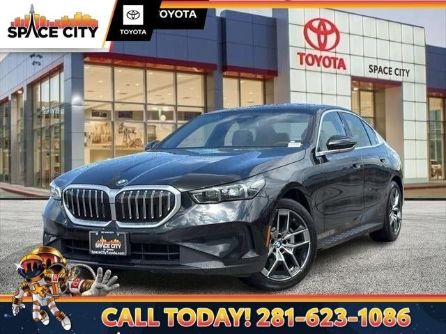 2026 BMW 530i 530i