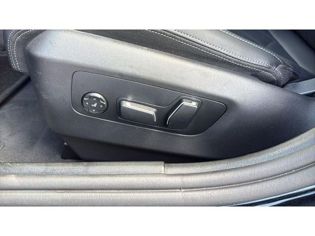 2026 BMW 530i 530i