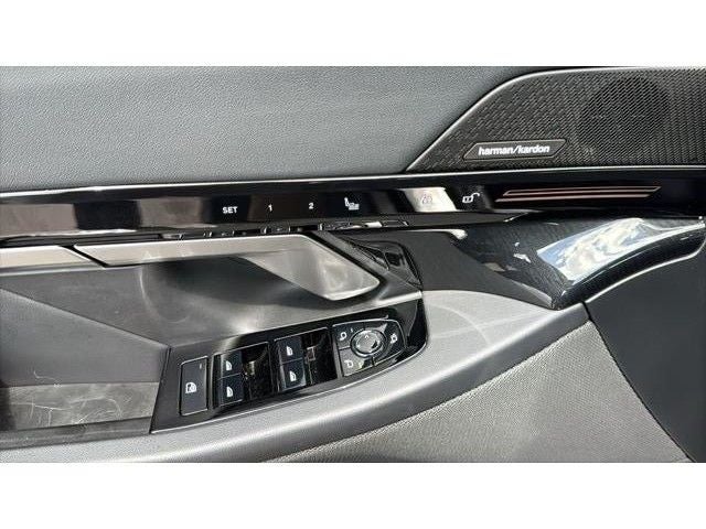 2026 BMW 530i 530i