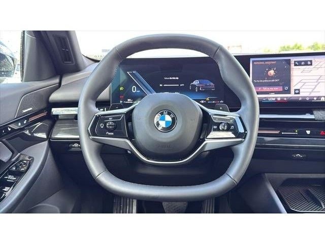 2026 BMW 530i 530i