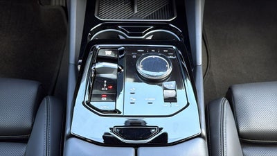 2026 BMW 530i 530i