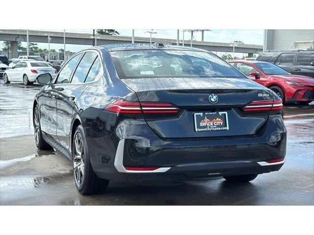 2026 BMW 530i 530i