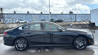 2026 BMW 530i 530i