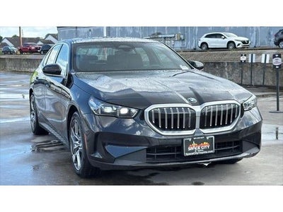 2026 BMW 530i 530i