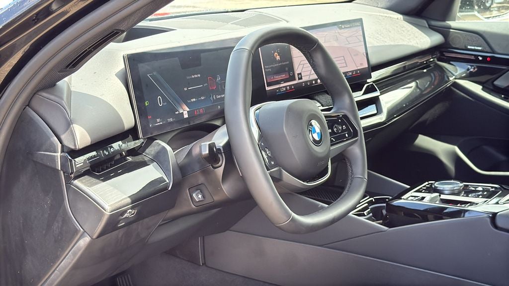 2026 BMW 530i 530i