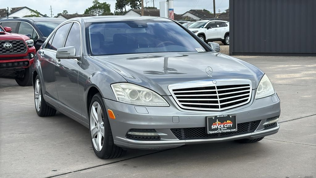 2011 Mercedes-Benz S-Class S 550