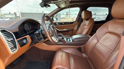 2019 Porsche Cayenne Base
