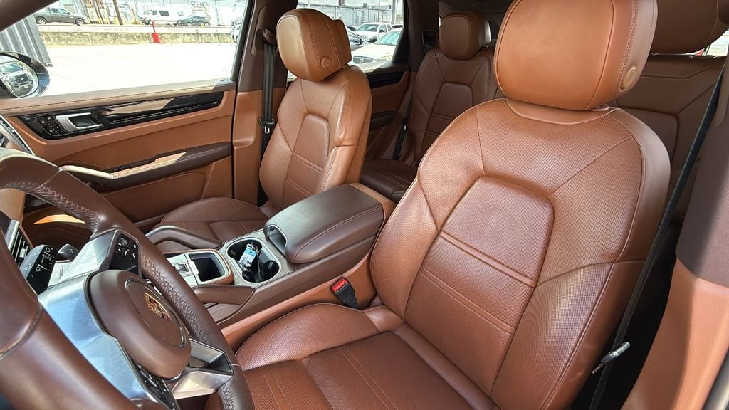 2019 Porsche Cayenne Base