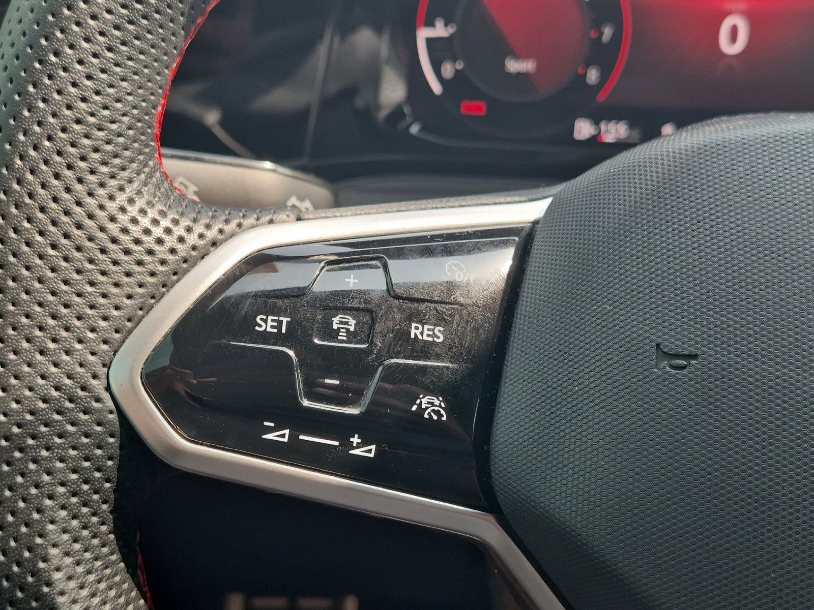 2023 Volkswagen Golf GTI 2.0T 40th Anniversary Edition