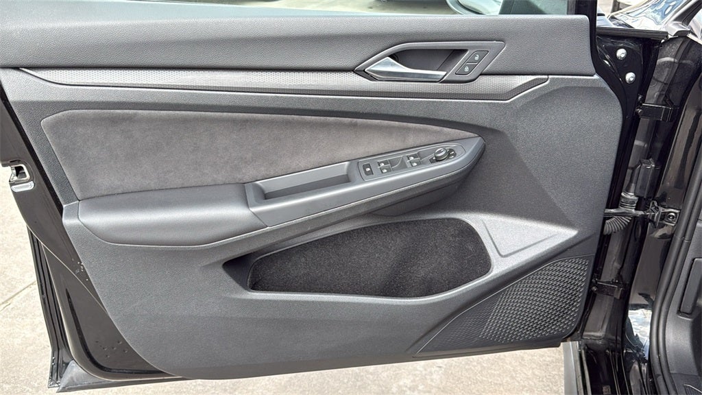 2024 Volkswagen Golf GTI 2.0T S