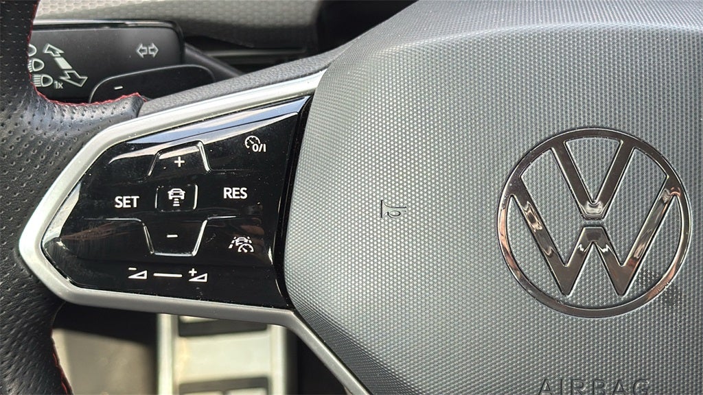 2024 Volkswagen Golf GTI 2.0T S