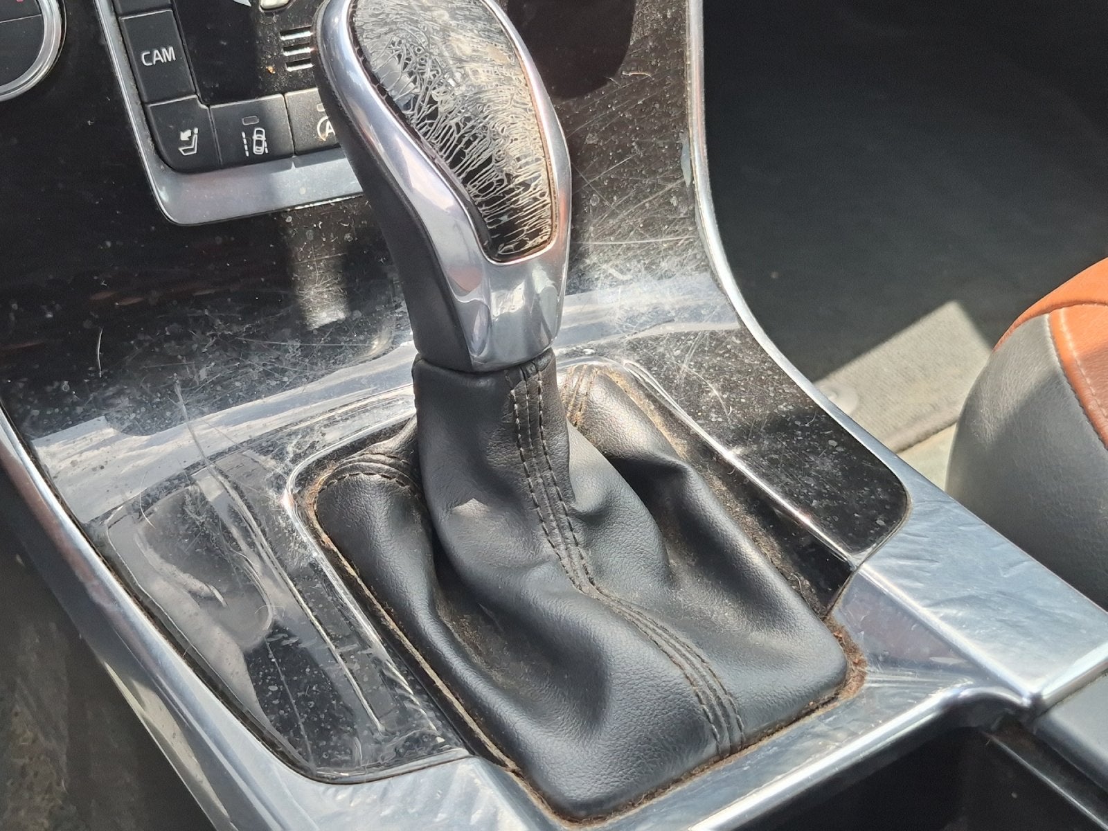 2015 Volvo S60 T5 Platinum