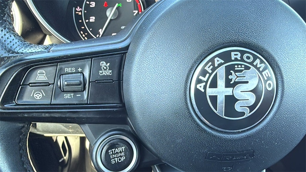 2022 Alfa Romeo Giulia (952) Ti