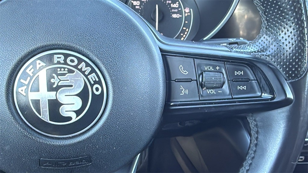 2022 Alfa Romeo Giulia (952) Ti