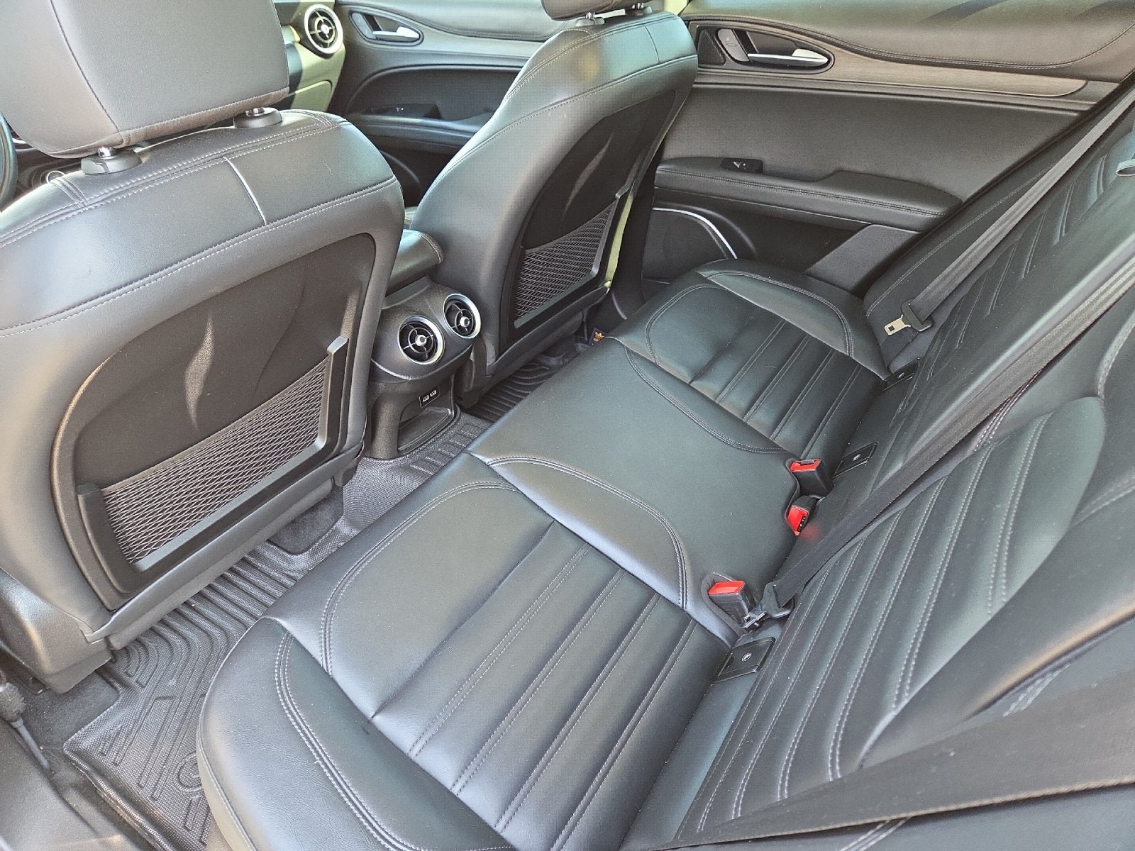 2019 Alfa Romeo Stelvio Ti
