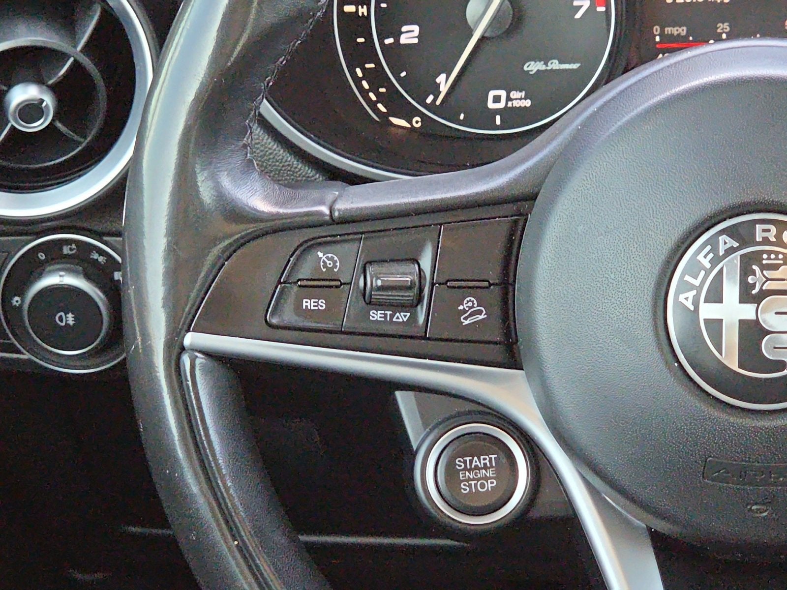 2019 Alfa Romeo Stelvio Ti