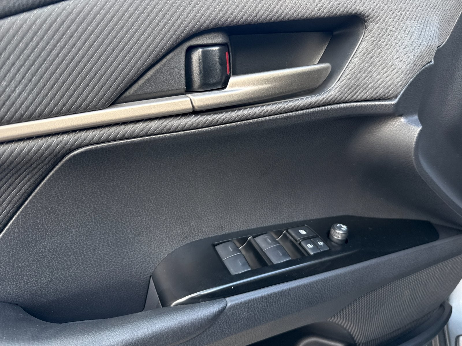 2027 Toyota Camry SE