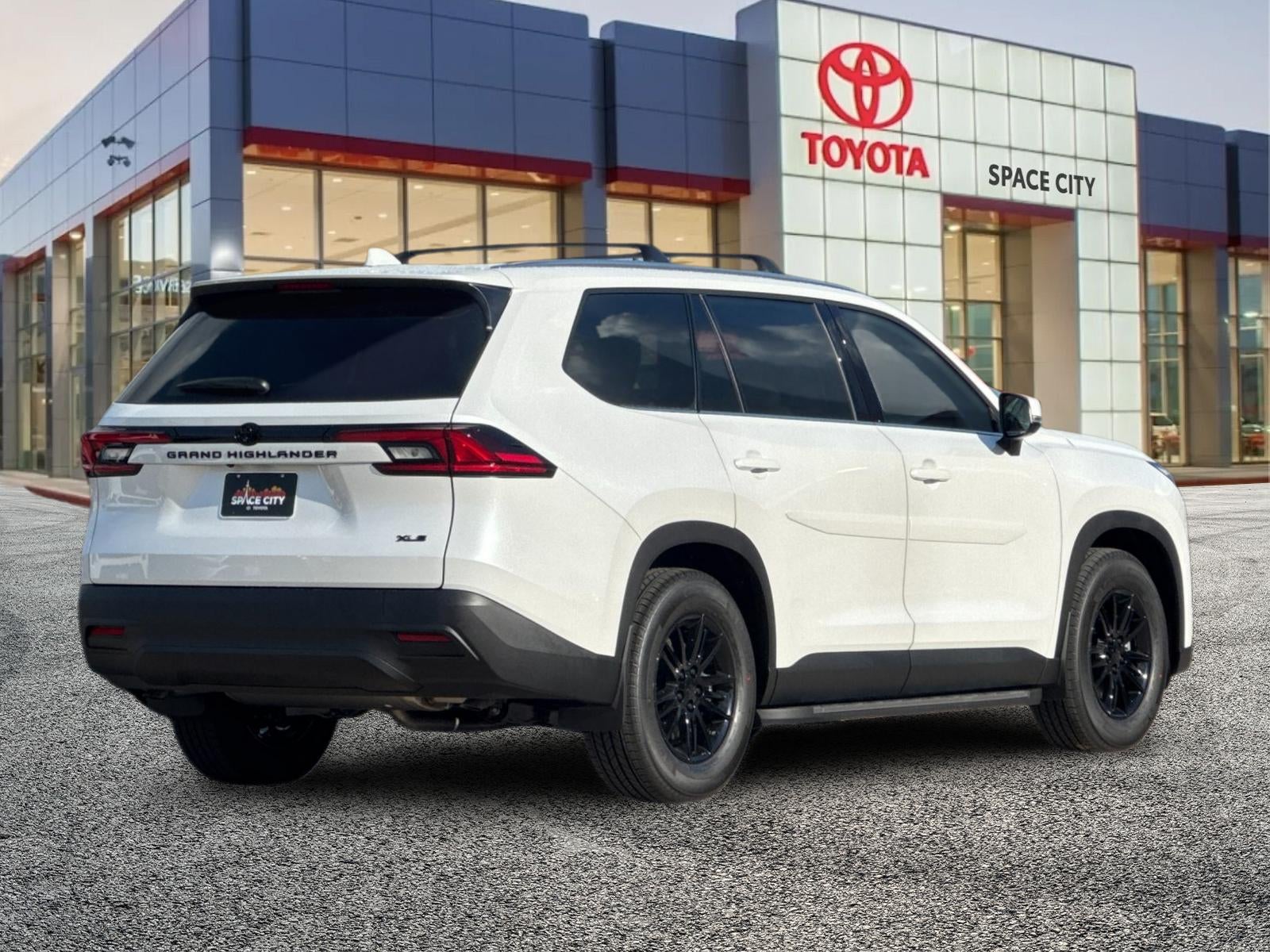 2026 Toyota Highlander XLE