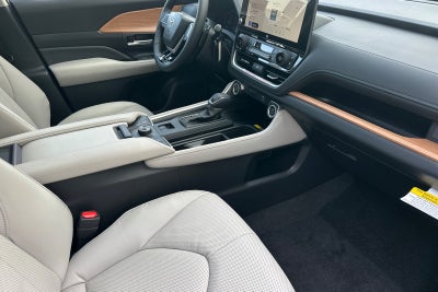 2026 Toyota Highlander Platinum