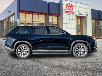 2026 Toyota Highlander Hybrid Limited