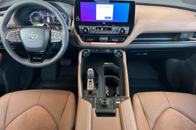 2026 Toyota Highlander Hybrid MAX Platinum