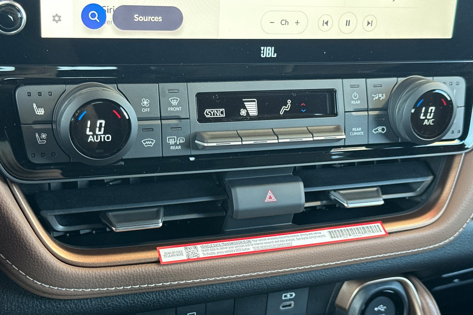 2026 Toyota Highlander Hybrid MAX Platinum