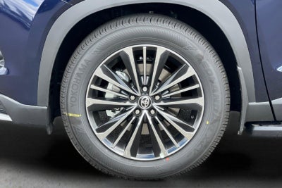 2026 Toyota Highlander Hybrid MAX Platinum