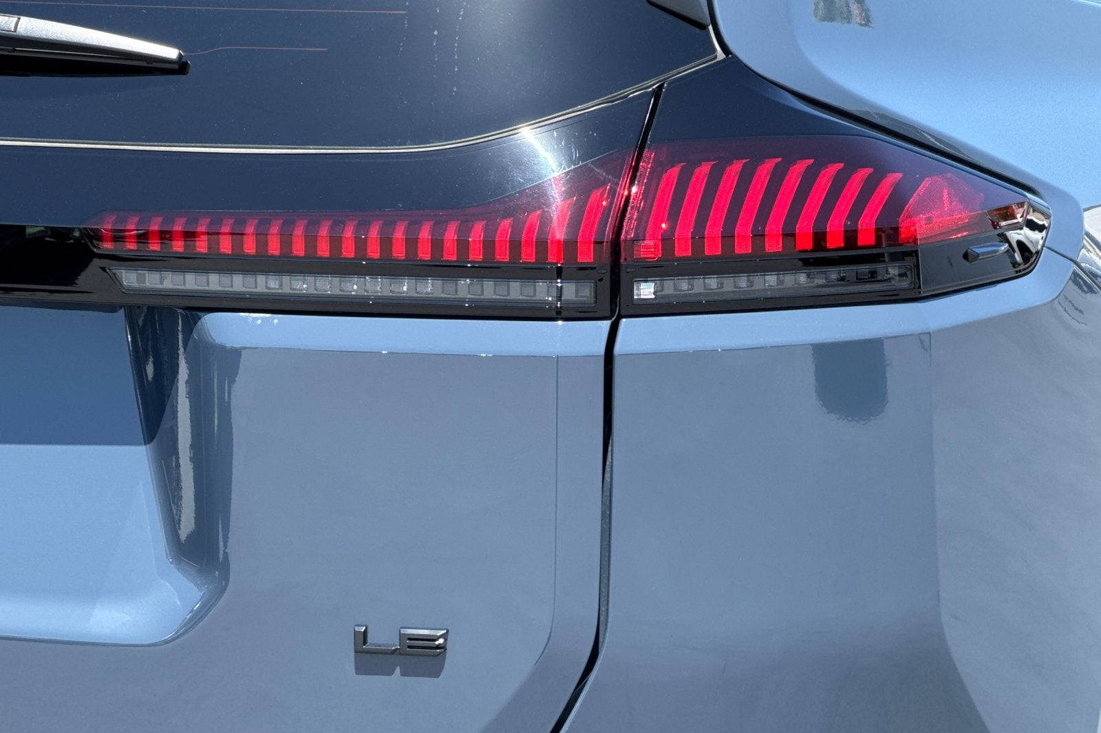 2026 Toyota Highlander Hybrid MAX Platinum