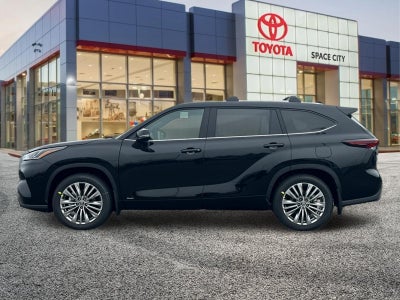 2026 Toyota Highlander Hybrid Platinum