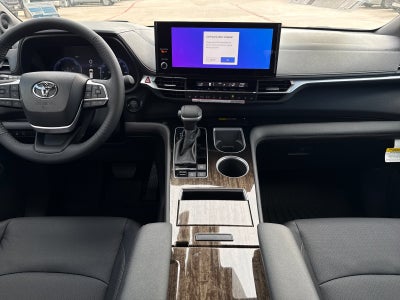 2026 Toyota Sienna Platinum