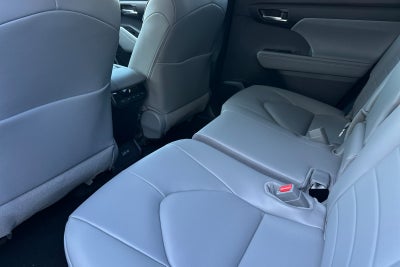 2026 Toyota Highlander Hybrid XLE