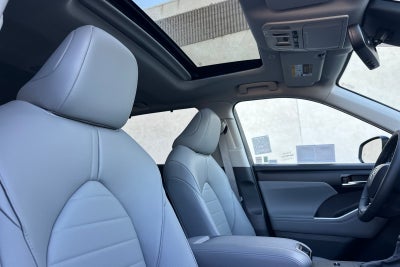 2026 Toyota Highlander Hybrid XLE