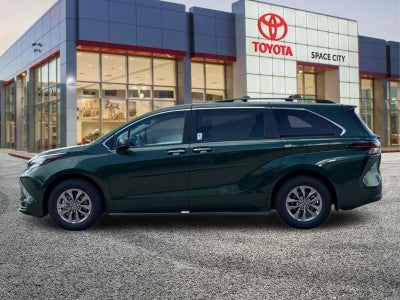 2026 Toyota Sienna XLE
