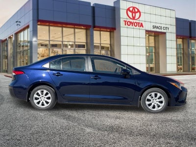 2027 Toyota Corolla LE