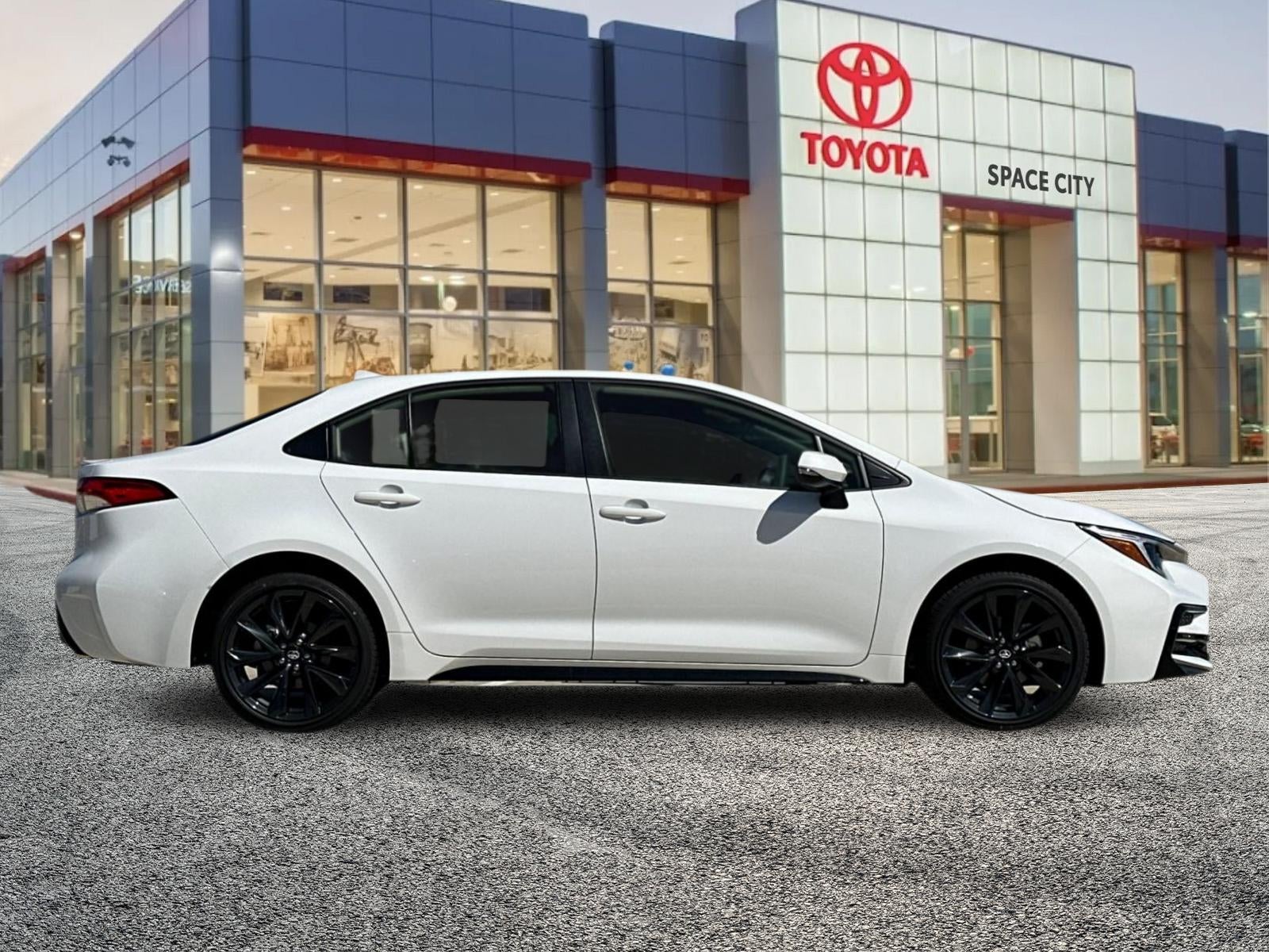 2027 Toyota Corolla Hybrid SE