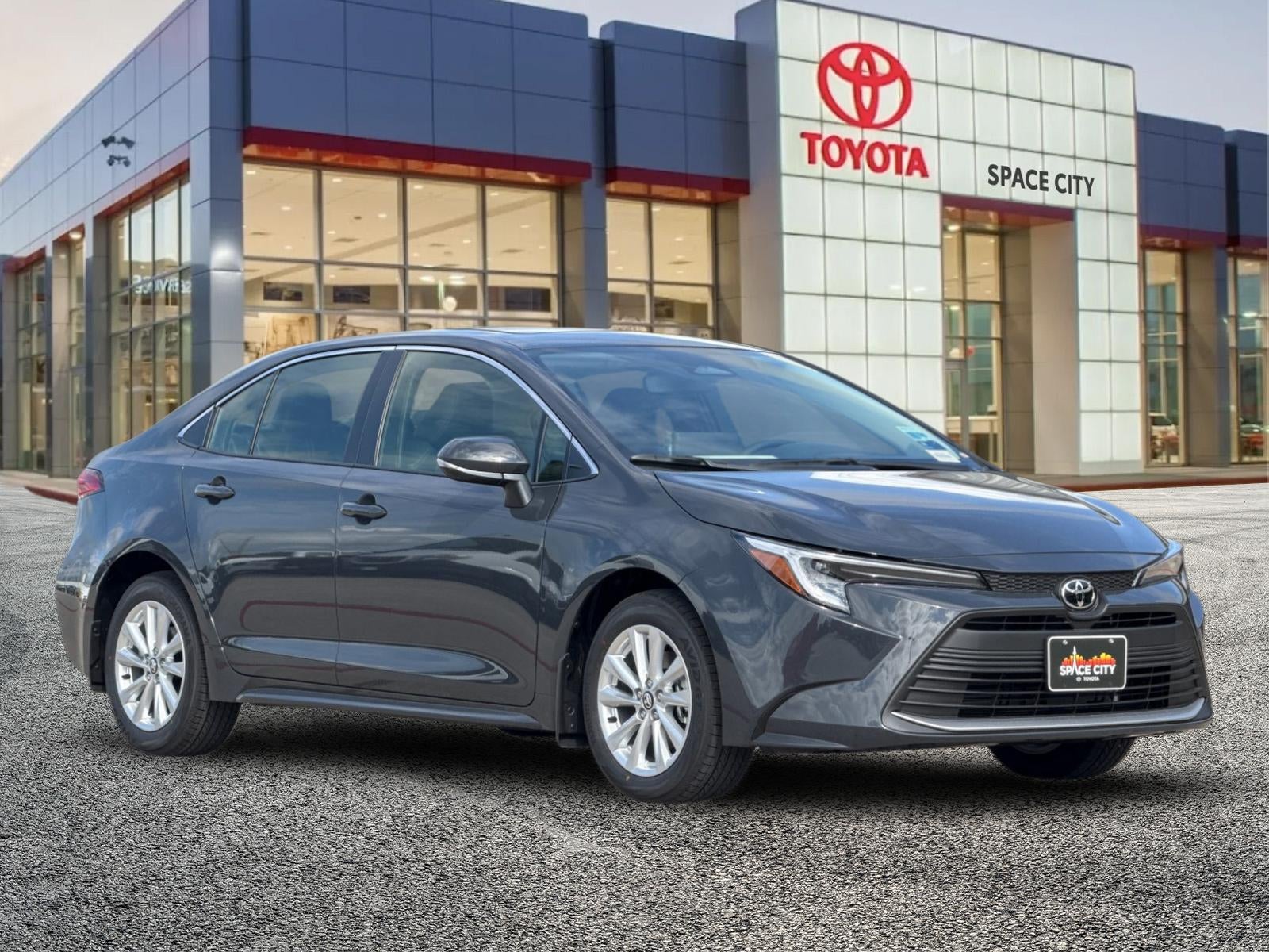 2027 Toyota Corolla Hybrid XLE