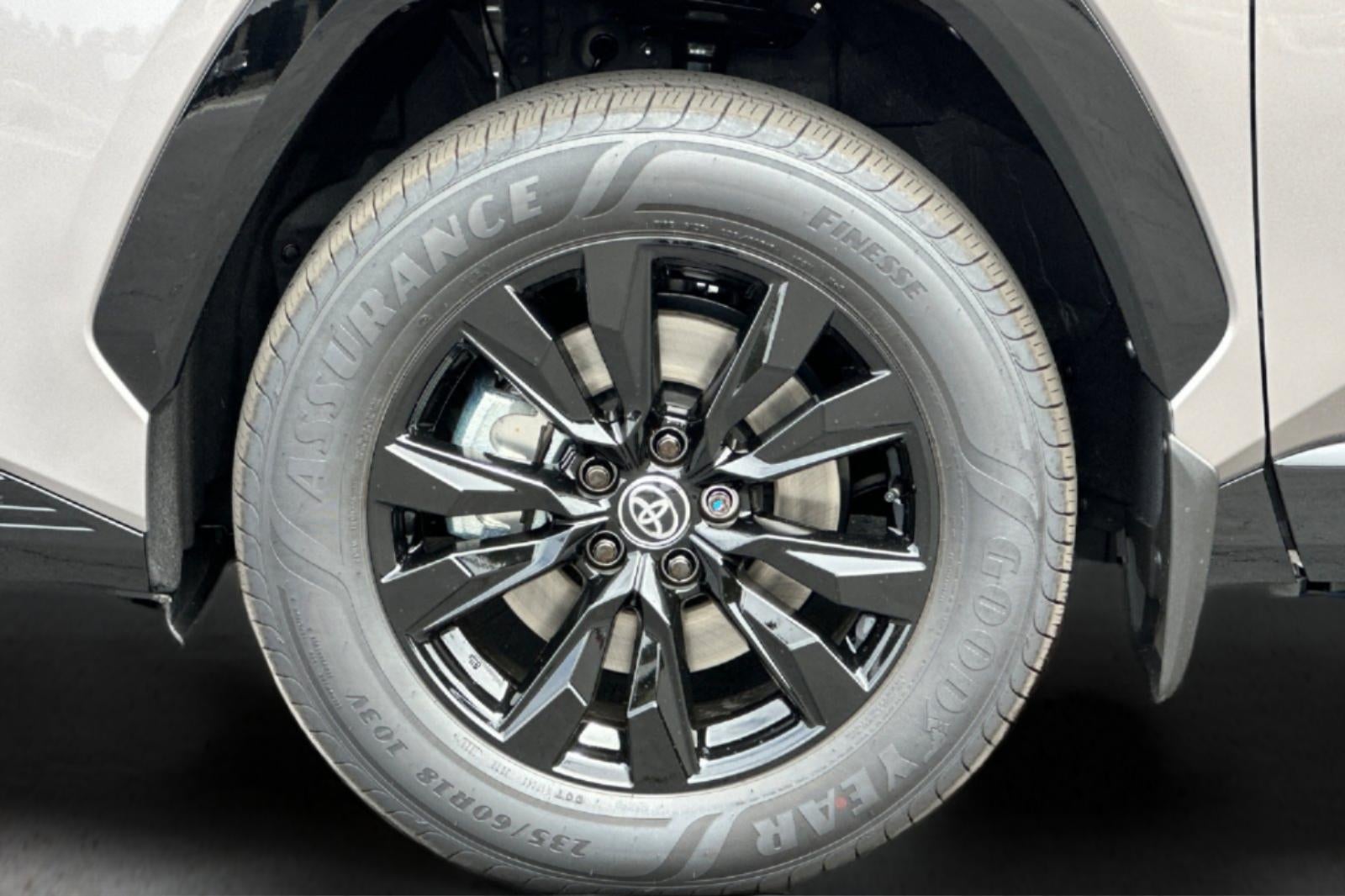 2026 Toyota RAV4 SE